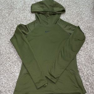 NIKE PRO HYPERWARM hoodie